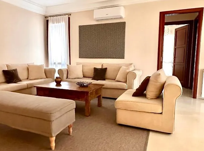 Double A Luxury Apartment